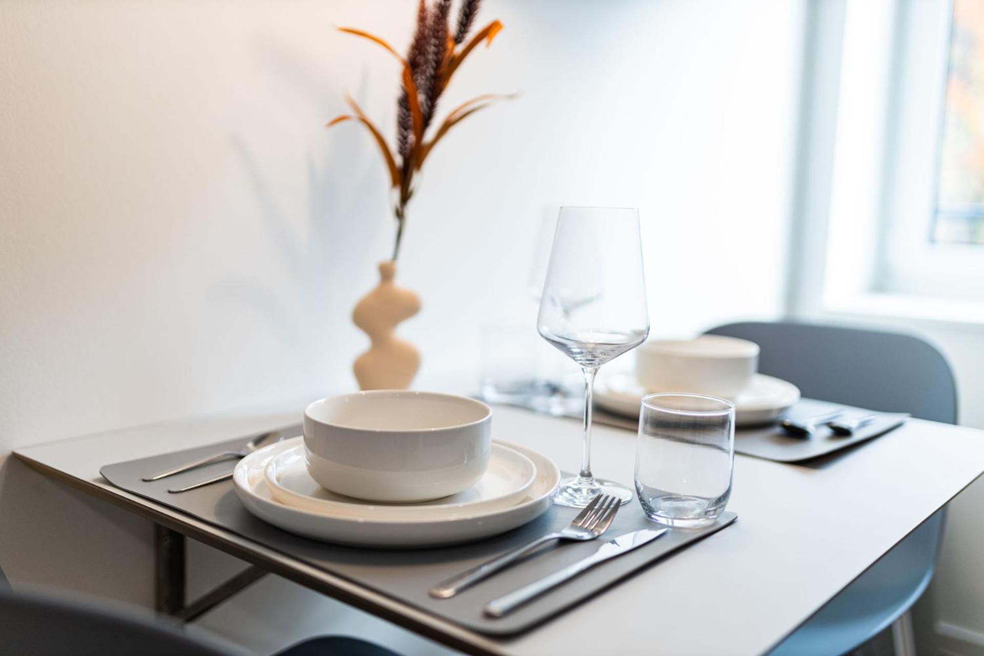 Dwellstay - *