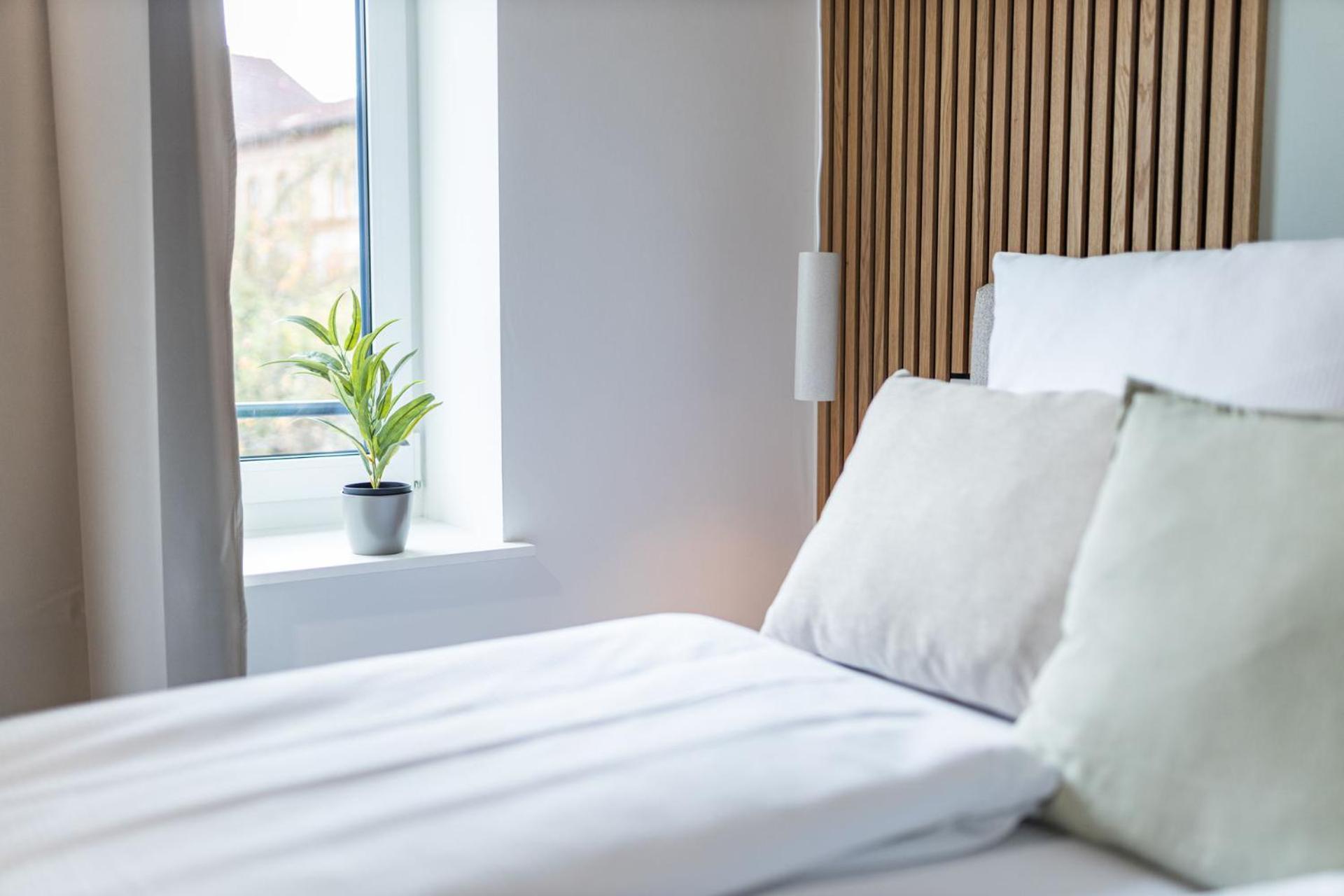 Dwellstay - *