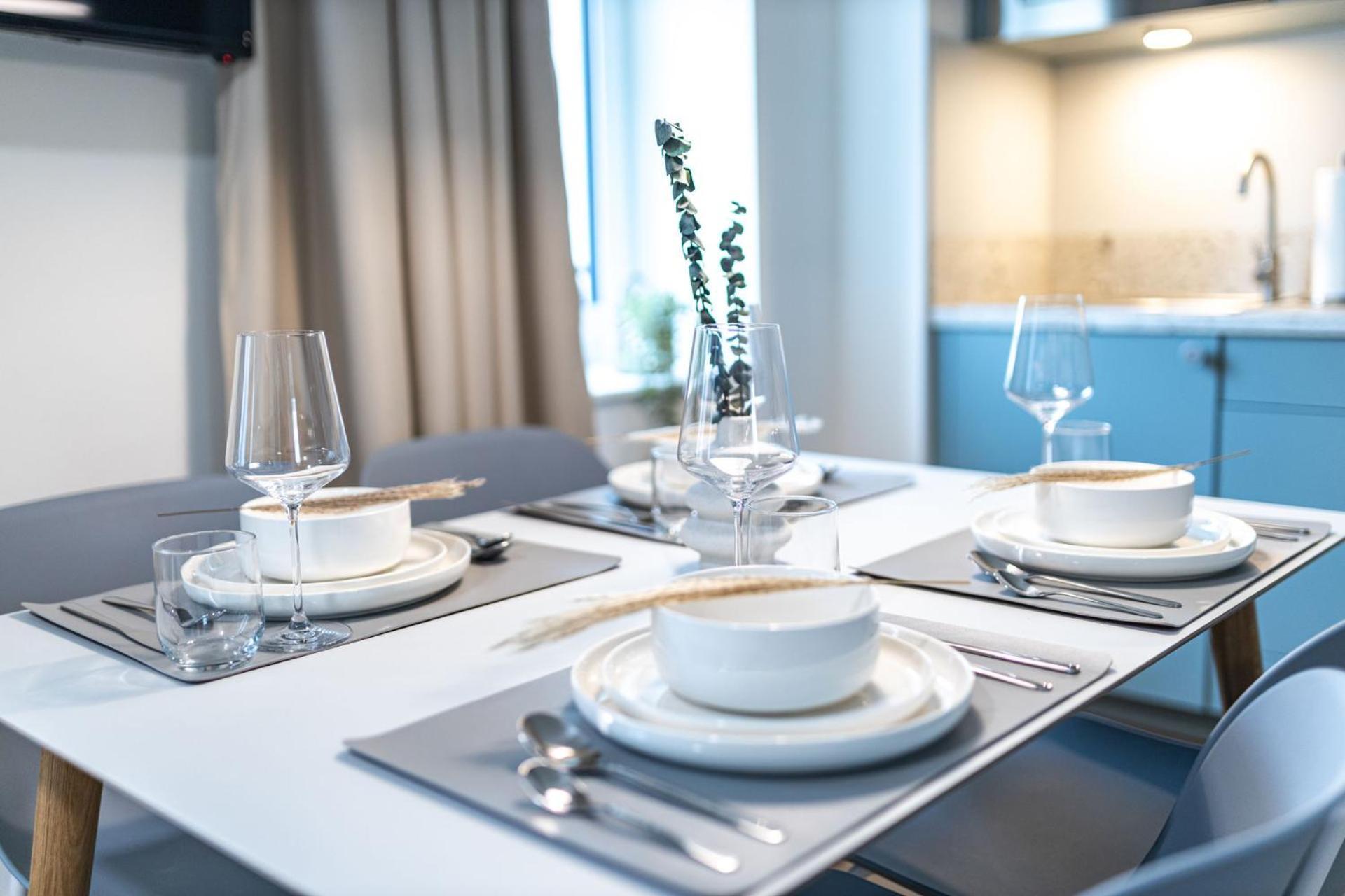 Apartment Dwellstay - *