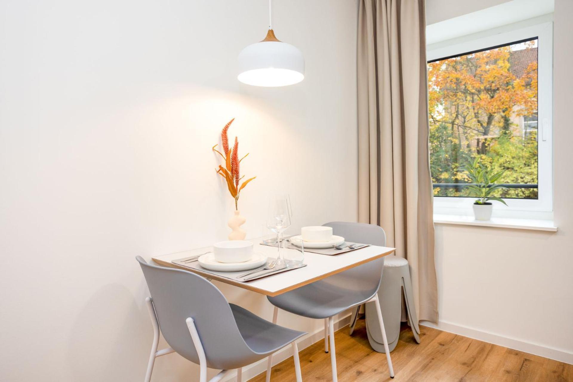 Apartment Dwellstay - *