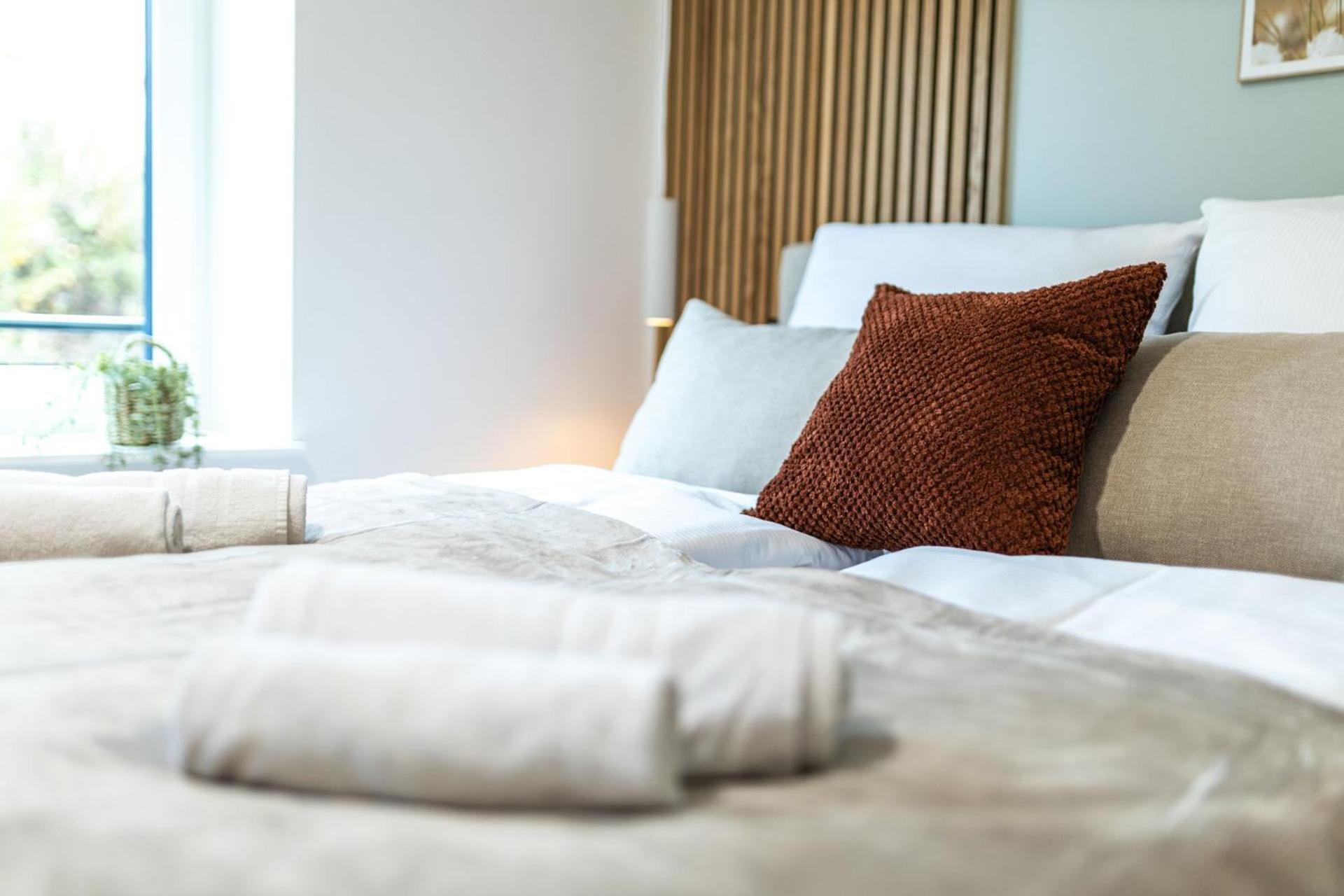 Dwellstay - Apartment *