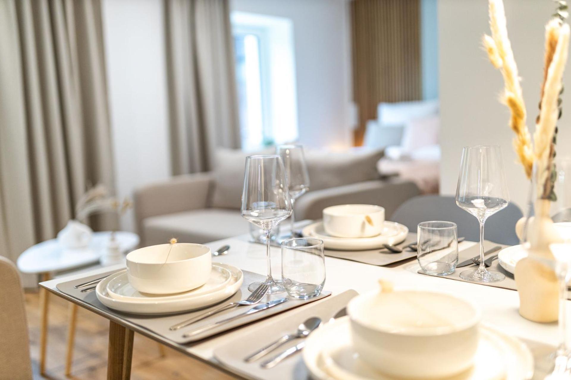 Apartment Dwellstay -