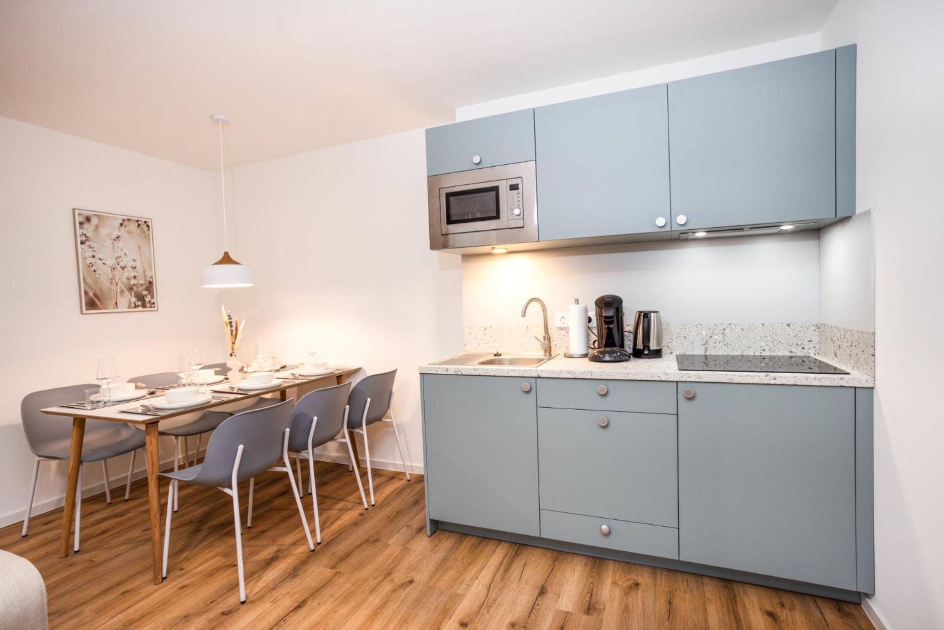 Apartment Dwellstay -